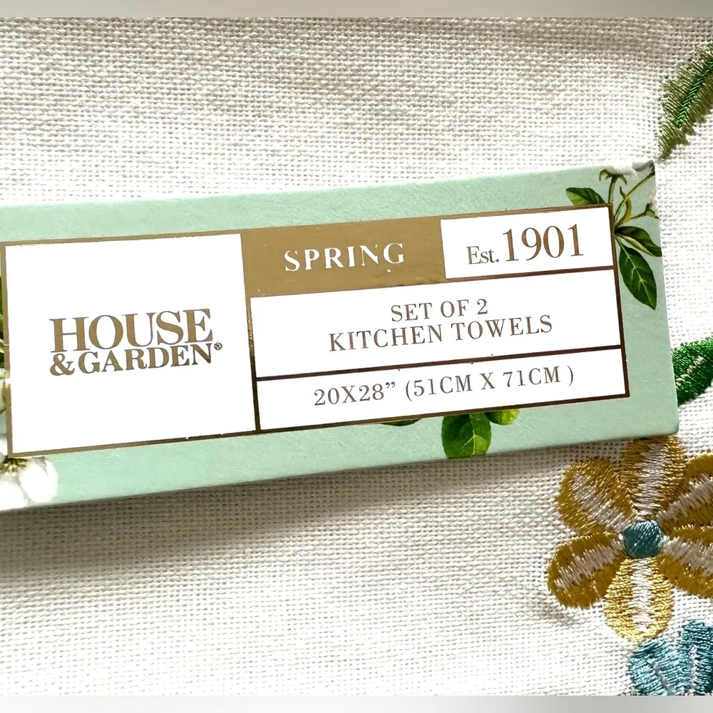 N/A white kitchen